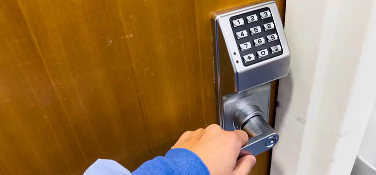 Why Choose Us for Your Keypad Lock Needs in Bowling Green, OH?